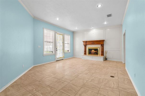 Empty room, Fireplace, Interior, Recessed Lighting