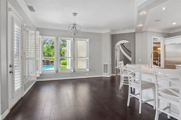 Dining room, Interior, Kitchen, Pendant Lights, Recessed Lighting, Wood Texture Flooring