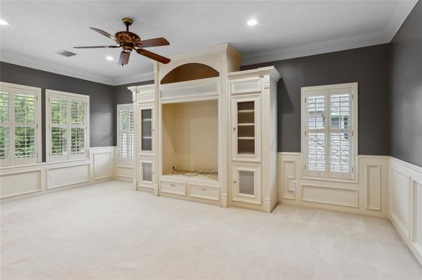 Empty room, Fireplace, Interior, Recessed Lighting