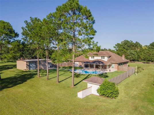 Backyard, Exterior, Pool