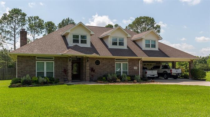 Attached, Exterior, Facade, Brick Facade, Ranch