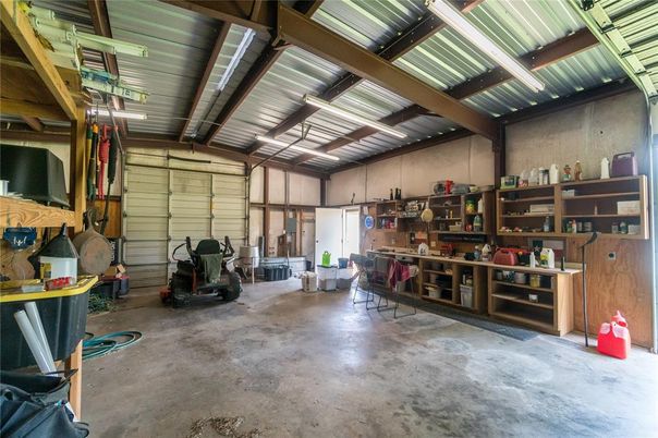Garage, Interior