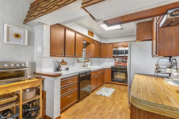 Interior, Kitchen, Stainless Steel Appliances, Wood Texture Flooring