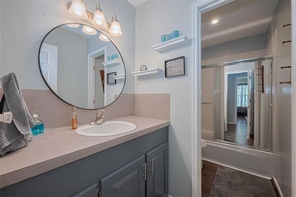 Bathroom, Interior, Recessed Lighting, Wood Texture Flooring