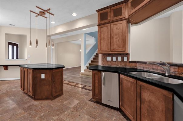 Interior, Kitchen, Pendant Lights, Recessed Lighting