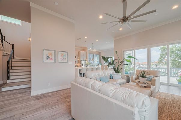 Interior, Kitchen, Living room, Pendant Lights, Recessed Lighting, Wood Texture Flooring