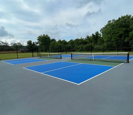 Exterior, Tennis Courts