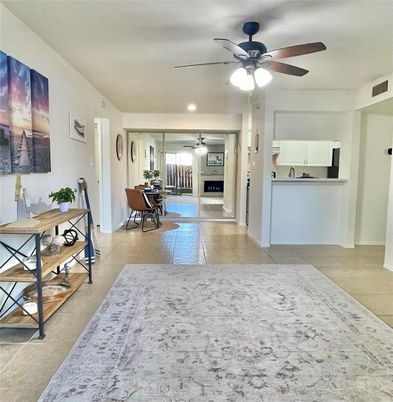 Dining room, Interior, Recessed Lighting