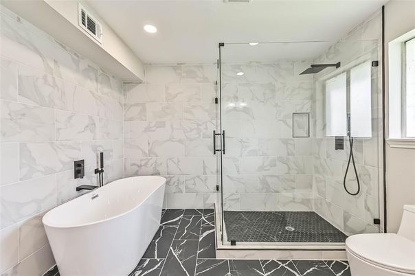 Bathroom, Free Standing Baths, Glass Shower, Interior, Marble Walls, Recessed Lighting