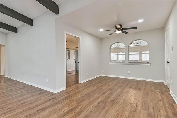 Empty room, Interior, Recessed Lighting, Wooden Beams, Wood Texture Flooring