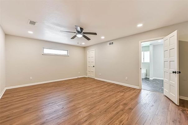 Bathroom, Empty room, Interior, Recessed Lighting, Wood Texture Flooring