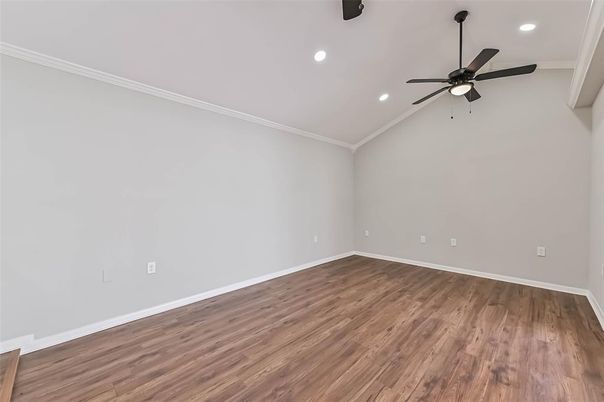 Empty room, Interior, Recessed Lighting, Wood Texture Flooring