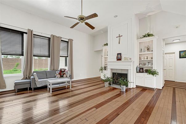Fireplace, Interior, Recessed Lighting, Wood Texture Flooring