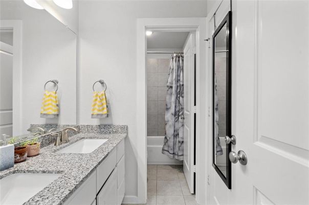 Bathroom, Dual Sink Vanities, Interior
