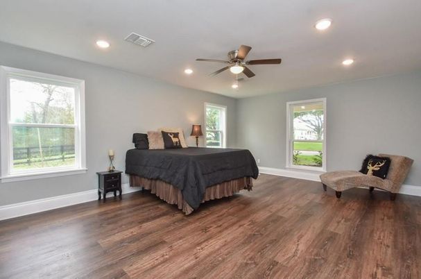 Bedroom, Interior, Recessed Lighting, Wood Texture Flooring