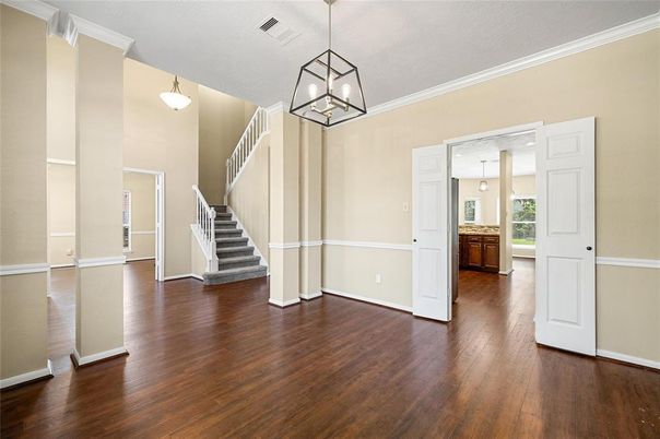 Empty room, Interior, Pendant Lights, Wood Texture Flooring