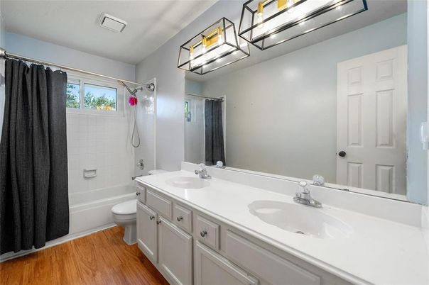 Bathroom, Dual Sink Vanities, Interior, Wood Texture Flooring
