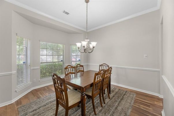 Chandelier, Dining room, Interior, Wood Texture Flooring