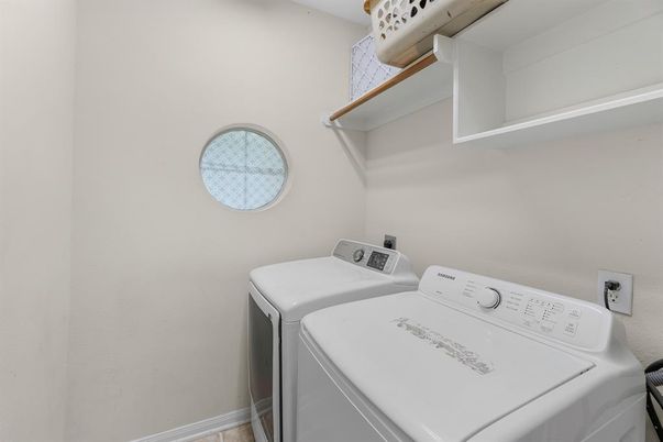 Interior, Washer