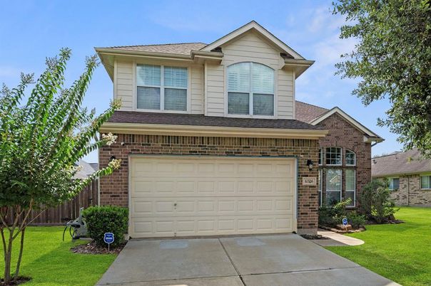 Attached, Exterior, Facade, Brick Facade, Brick Traditional