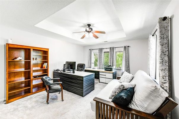 Home Office, Interior