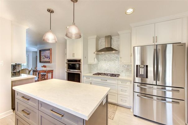 Interior, Kitchen, Pendant Lights, Recessed Lighting, Stainless Steel Appliances