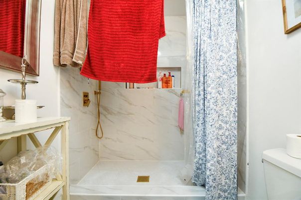Bathroom, Interior, Marble Walls