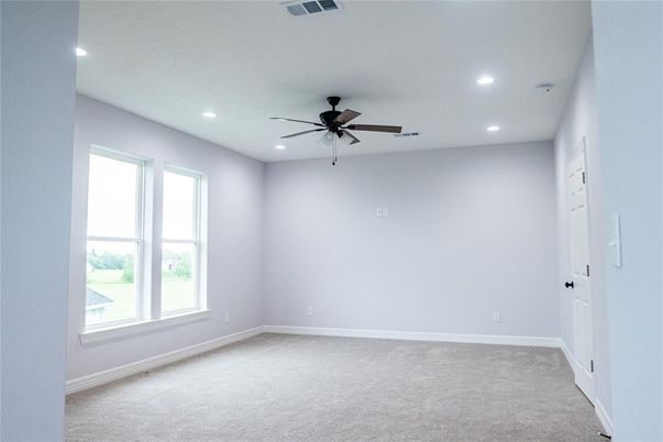Empty room, Interior, Recessed Lighting
