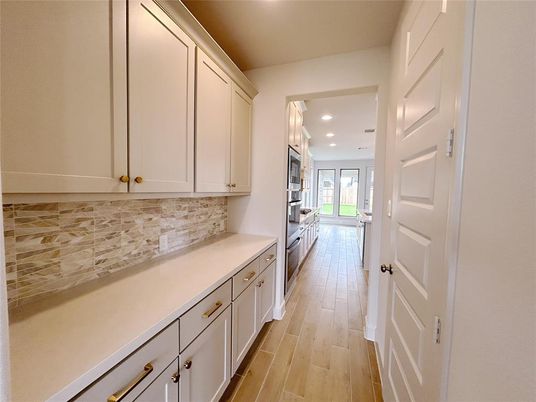 Interior, Kitchen, Recessed Lighting, Wood Texture Flooring