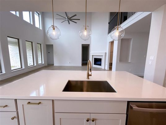 Fireplace, Interior, Kitchen, Pendant Lights