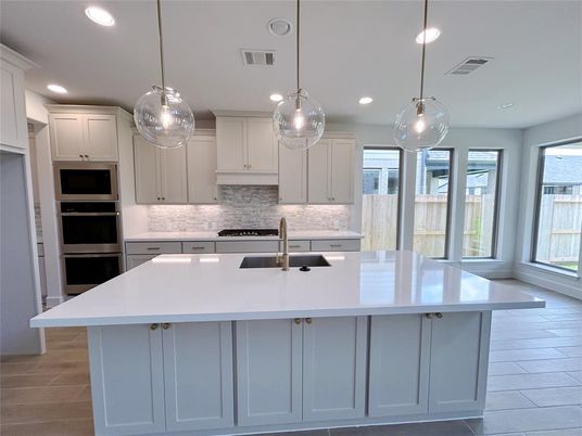 Interior, Kitchen, Pendant Lights, Recessed Lighting