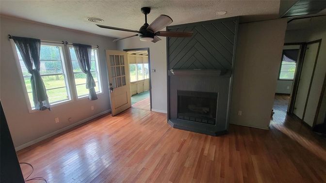 Empty room, Fireplace, Interior, Wood Texture Flooring