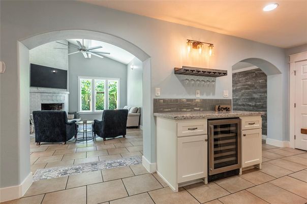 Fireplace, Interior, Living room, Recessed Lighting
