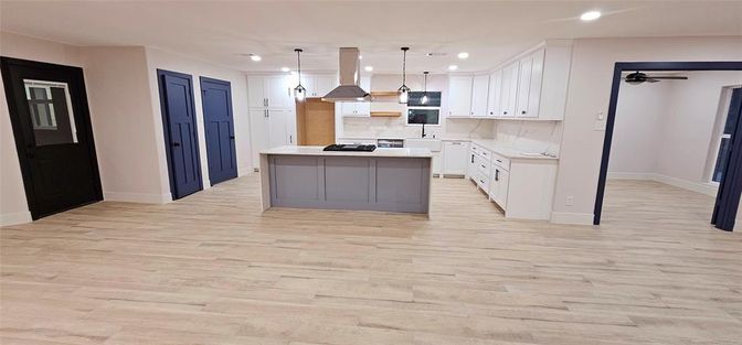 Interior, Kitchen, Pendant Lights, Recessed Lighting, Wood Texture Flooring