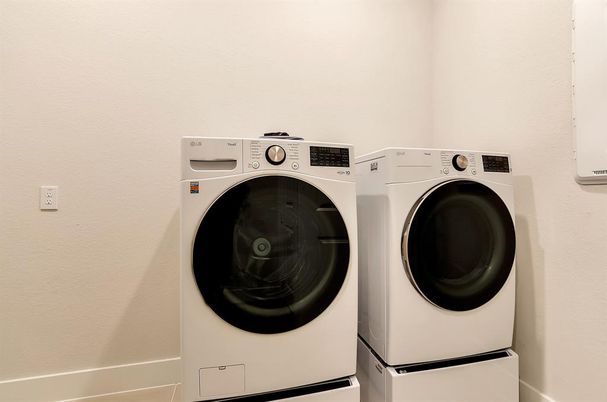 Interior, Washer