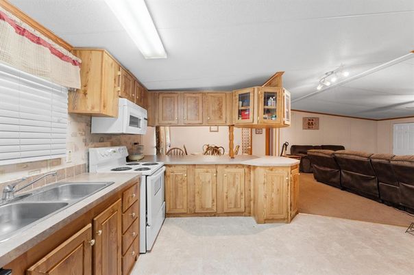 Interior, Kitchen, Living room, Washer