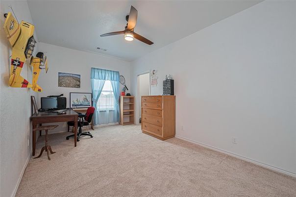 Home Office, Interior
