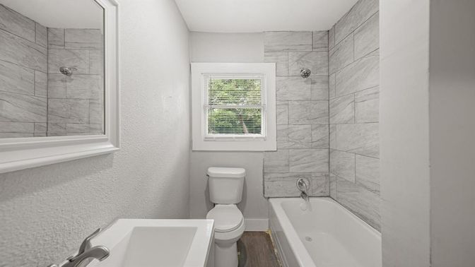 Bathroom, Interior, Marble Walls