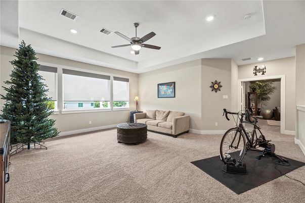 Fitness Equipment, Interior, Recessed Lighting