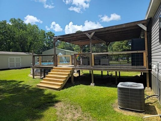 Backyard, Exterior