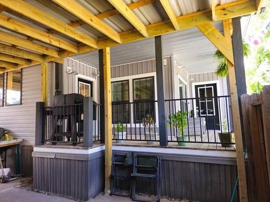 Exterior, Hot Tub