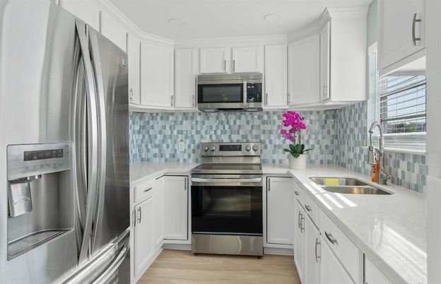 Interior, Kitchen, Stainless Steel Appliances, Wood Texture Flooring
