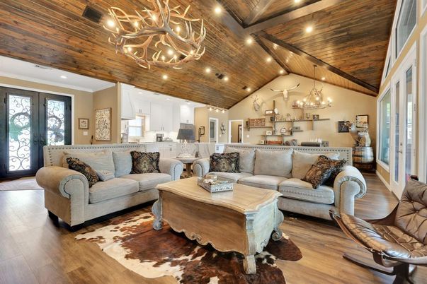 Chandelier, Interior, Kitchen, Living room, Recessed Lighting, Wooden Beams, Wooden Ceilings, Wood Texture Flooring