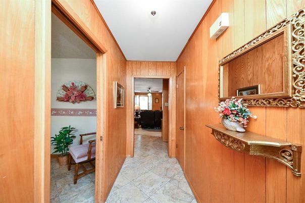 Interior, Wooden Walls