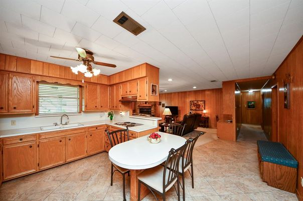 Dining room, Interior, Kitchen, Recessed Lighting, Wooden Walls