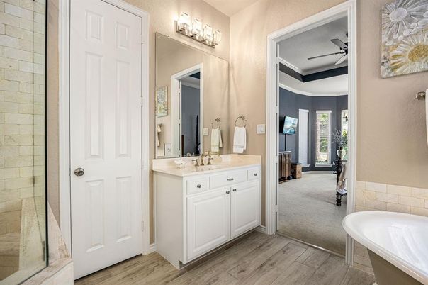 Bathroom, Dual Sink Vanities, Free Standing Baths, Interior, Wood Texture Flooring