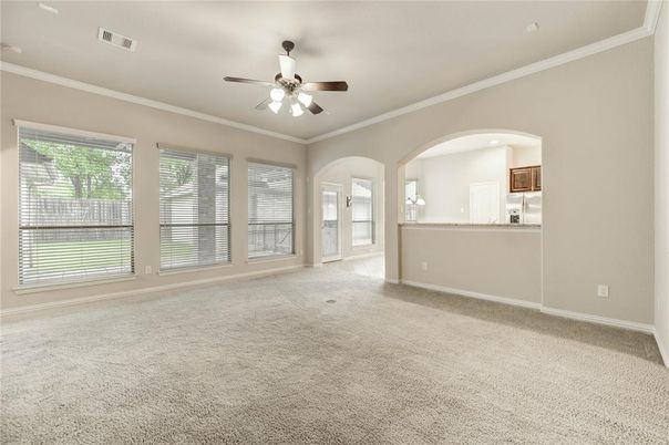 Empty room, Interior, Recessed Lighting