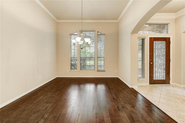 Chandelier, Empty room, Interior, Wood Texture Flooring