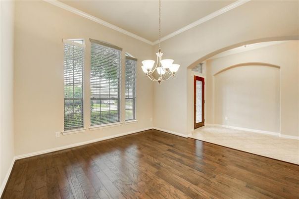 Chandelier, Empty room, Interior, Wood Texture Flooring