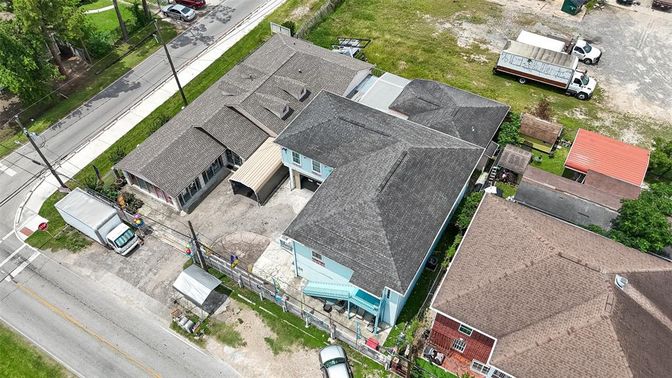 Exterior, Drone